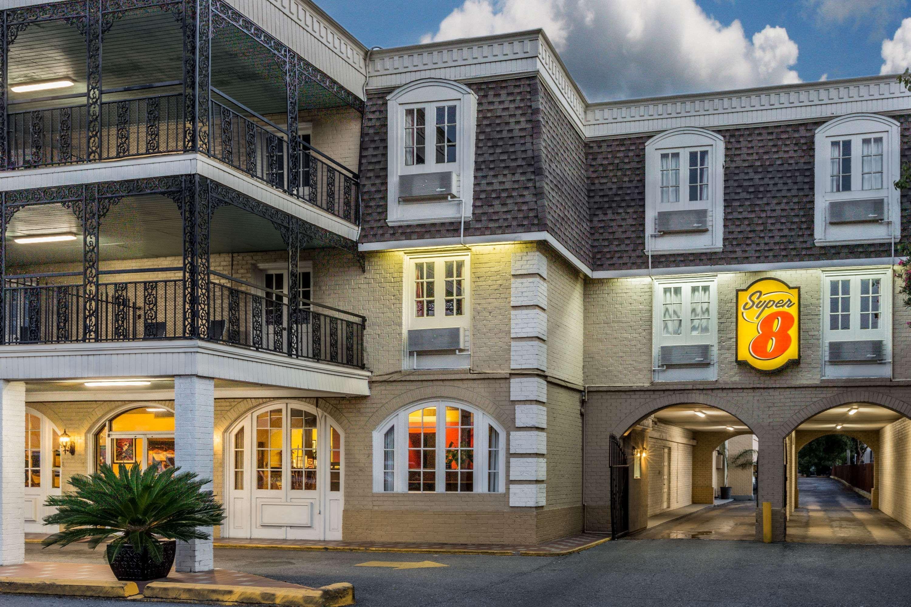 Hotel Super 8 By Wyndham Nowy Orlean Zewnętrze zdjęcie
