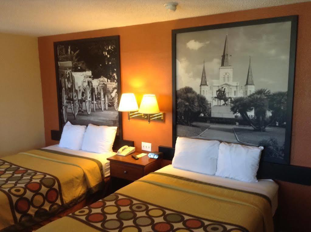 Hotel Super 8 By Wyndham Nowy Orlean Zewnętrze zdjęcie