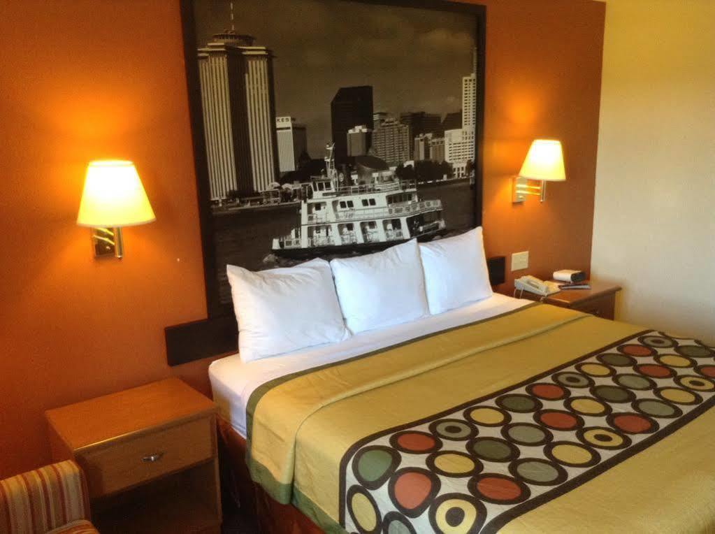Hotel Super 8 By Wyndham Nowy Orlean Zewnętrze zdjęcie